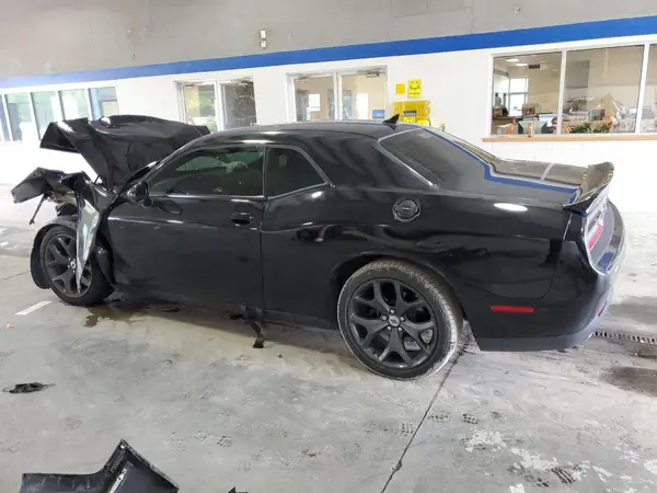 2C3CDZAG3KH652342 2019 DODGE CHALLENGER - Image 2