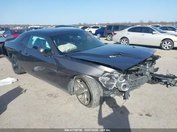 2C3CDZAG3KH668752 2019 DODGE CHALLENGER - Image 1