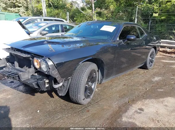 2C3CDZAG3KH669335 2019 DODGE CHALLENGER - Image 2