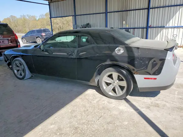 2C3CDZAG3KH677113 2019 DODGE CHALLENGER - Image 2
