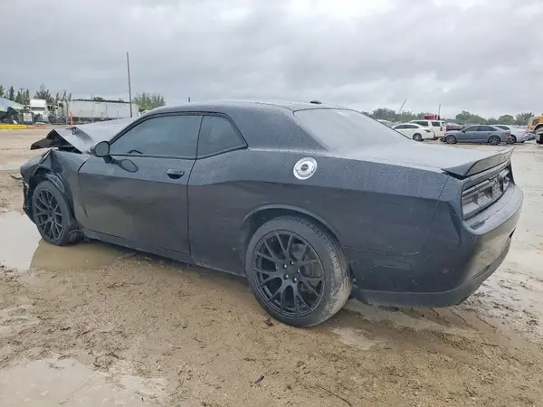 2C3CDZAG3KH677337 2019 DODGE CHALLENGER - Image 2