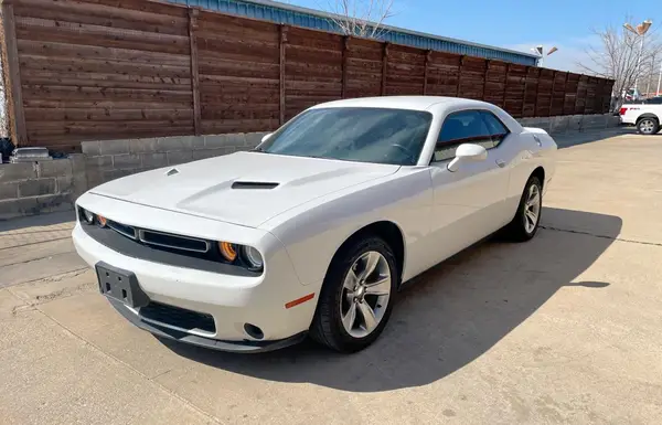 2C3CDZAG3KH714547 2019 DODGE CHALLENGER - Image 2