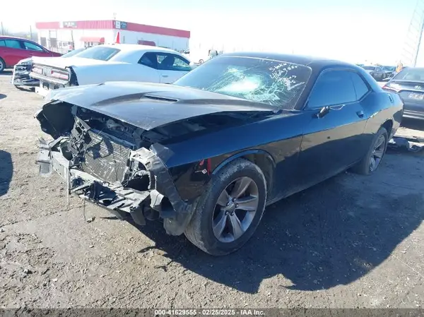 2C3CDZAG3KH733468 2019 DODGE CHALLENGER - Image 2