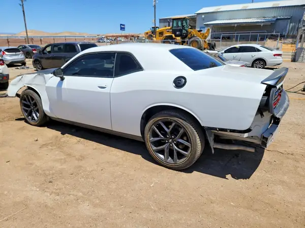 2C3CDZAG3KH735267 2019 DODGE CHALLENGER - Image 2