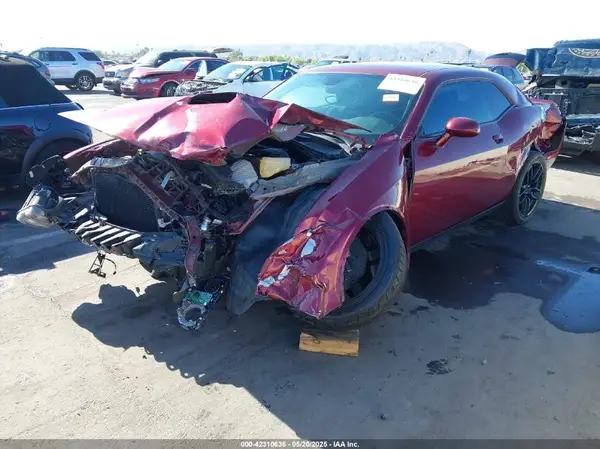 2C3CDZAG3KH744129 2019 DODGE CHALLENGER - Image 2