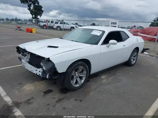 2C3CDZAG3KH751064 2019 DODGE CHALLENGER - Image 2