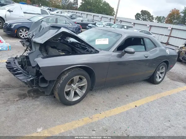 2C3CDZAG3KH752294 2019 DODGE CHALLENGER - Image 2