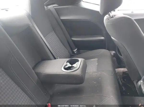 2C3CDZAG3KH752294 2019 DODGE CHALLENGER - Image 8