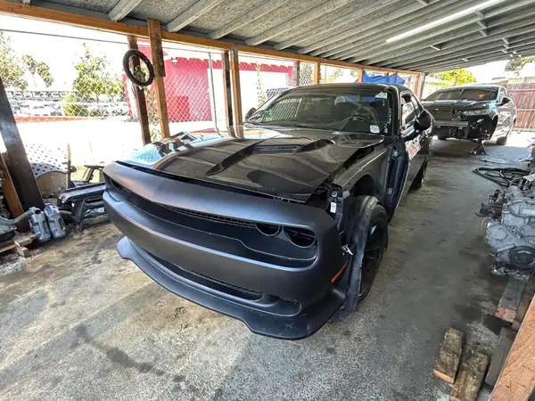 2C3CDZAG3KH758466 2019 DODGE CHALLENGER - Image 2
