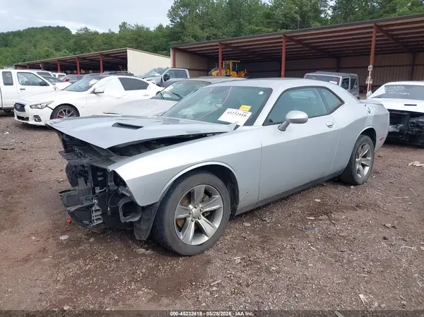 2C3CDZAG3LH103869 2020 DODGE CHALLENGER - Image 2