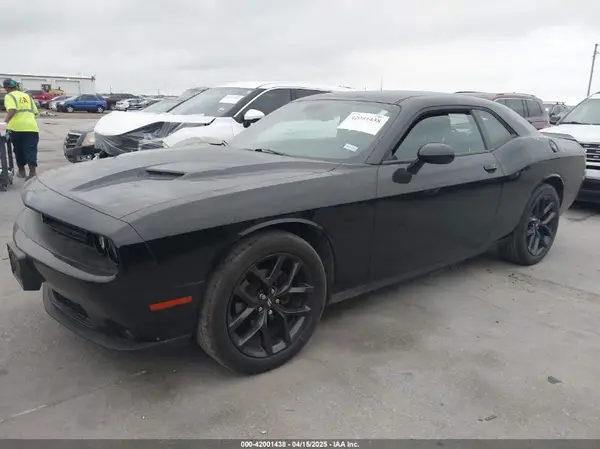 2C3CDZAG3LH202188 2020 DODGE CHALLENGER - Image 2