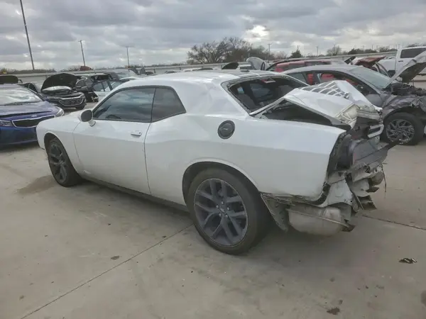 2C3CDZAG3LH211084 2020 DODGE CHALLENGER - Image 2