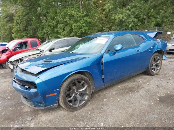 2C3CDZAG3LH230718 2020 DODGE CHALLENGER - Image 2