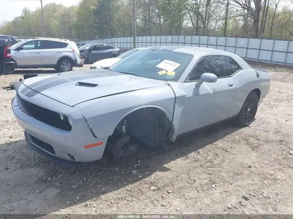 2C3CDZAG3MH587074 2021 DODGE CHALLENGER - Image 2