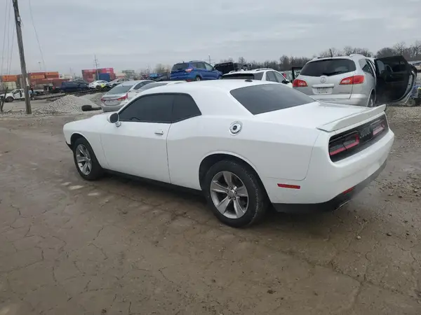 2C3CDZAG3MH623457 2021 DODGE CHALLENGER - Image 2