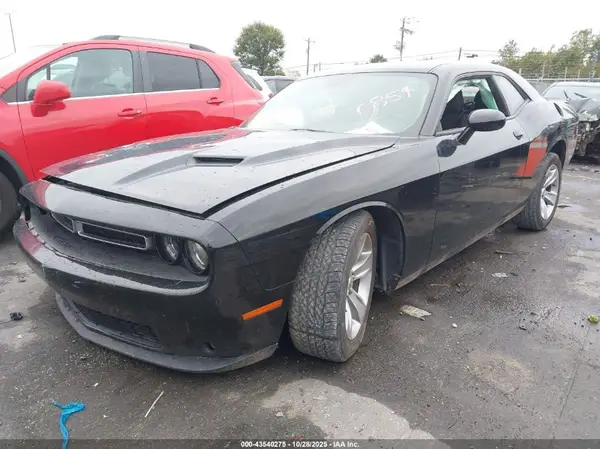 2C3CDZAG3MH630859 2021 DODGE CHALLENGER - Image 2