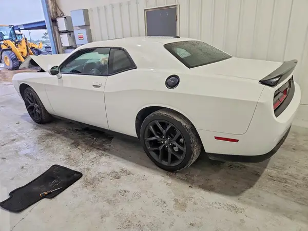 2C3CDZAG3NH174976 2022 DODGE CHALLENGER - Image 2