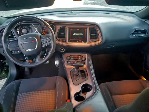 2C3CDZAG3PH600328 2023 DODGE CHALLENGER - Image 8