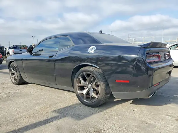 2C3CDZAG4GH107967 2016 DODGE CHALLENGER - Image 2