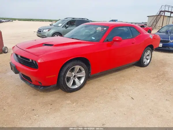 2C3CDZAG4GH148745 2016 DODGE CHALLENGER - Image 2
