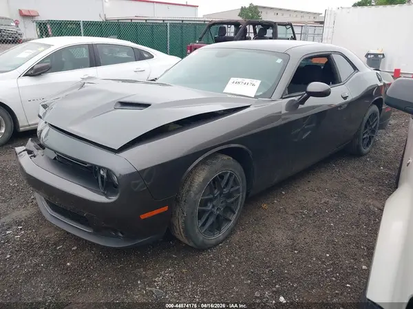 2C3CDZAG4GH148938 2016 DODGE CHALLENGER - Image 2