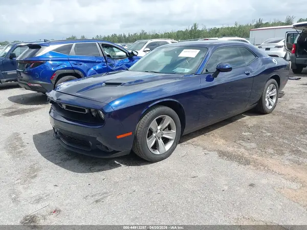 2C3CDZAG4GH169014 2016 DODGE CHALLENGER - Image 2