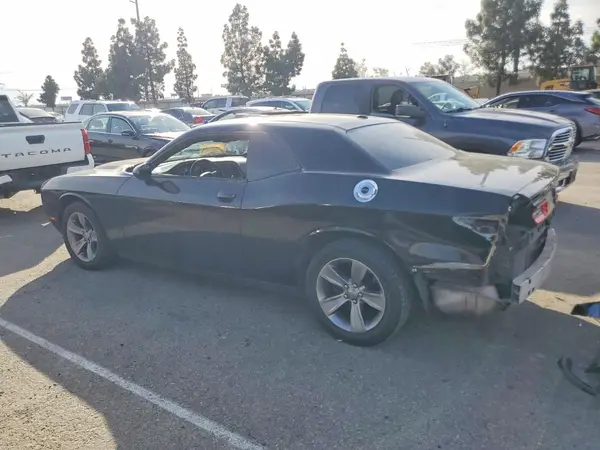 2C3CDZAG4GH195080 2016 DODGE CHALLENGER - Image 2
