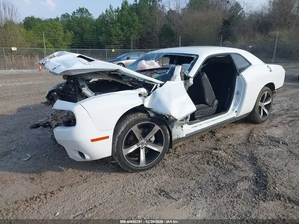 2C3CDZAG4GH200987 2016 DODGE CHALLENGER - Image 2