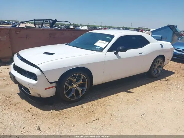 2C3CDZAG4GH201752 2016 DODGE CHALLENGER - Image 2
