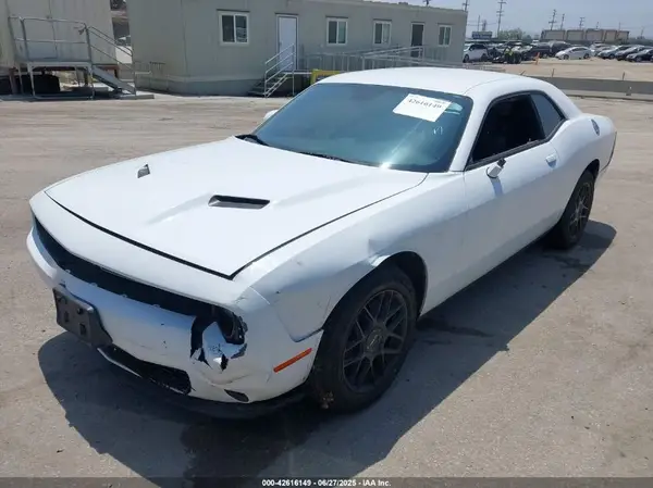 2C3CDZAG4GH254905 2016 DODGE CHALLENGER - Image 2