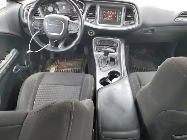 2C3CDZAG4GH305500 2016 DODGE CHALLENGER - Image 8