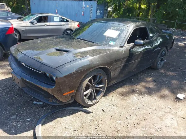 2C3CDZAG4GH323155 2016 DODGE CHALLENGER - Image 2