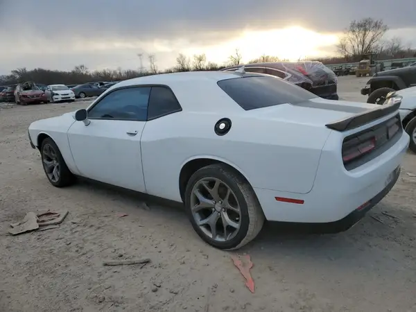 2C3CDZAG4GH329635 2016 DODGE CHALLENGER - Image 2