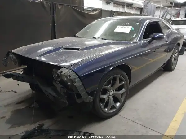 2C3CDZAG4GH331563 2016 DODGE CHALLENGER - Image 2
