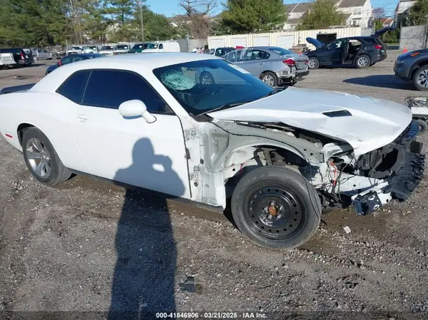 2C3CDZAG4GH336746 2016 DODGE CHALLENGER - Image 1