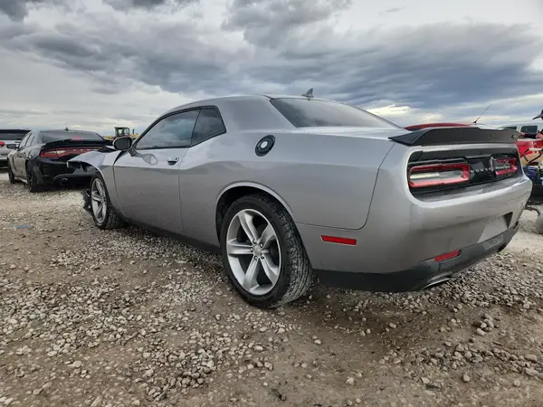 2C3CDZAG4GH344944 2016 DODGE CHALLENGER - Image 2