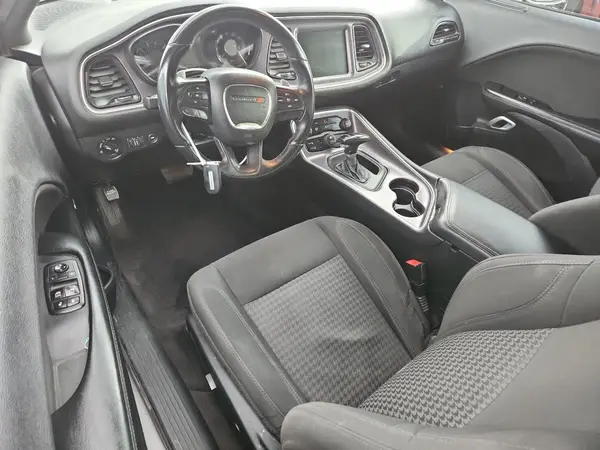 2C3CDZAG4GH344944 2016 DODGE CHALLENGER - Image 8