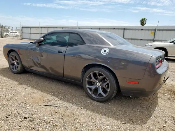 2C3CDZAG4HH519517 2017 DODGE CHALLENGER - Image 2