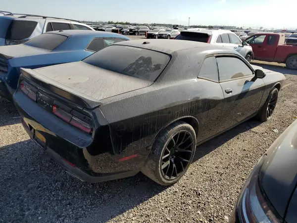 2C3CDZAG4HH531862 2017 DODGE CHALLENGER - Image 2