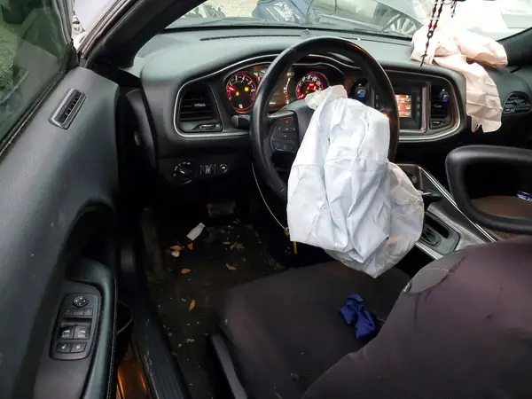 2C3CDZAG4HH550699 2017 DODGE CHALLENGER - Image 8