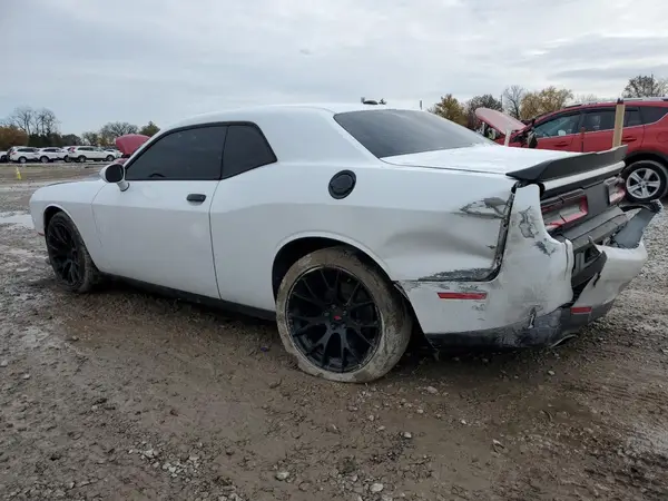 2C3CDZAG4HH568829 2017 DODGE CHALLENGER - Image 2