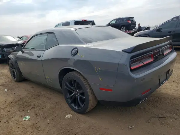 2C3CDZAG4HH573836 2017 DODGE CHALLENGER - Image 2