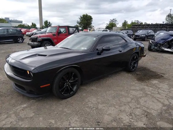 2C3CDZAG4HH594783 2017 DODGE CHALLENGER - Image 2