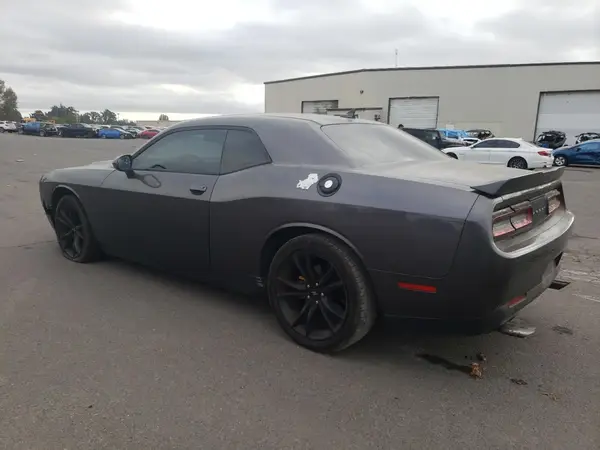 2C3CDZAG4HH599997 2017 DODGE CHALLENGER - Image 2