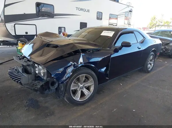2C3CDZAG4HH611792 2017 DODGE CHALLENGER - Image 2