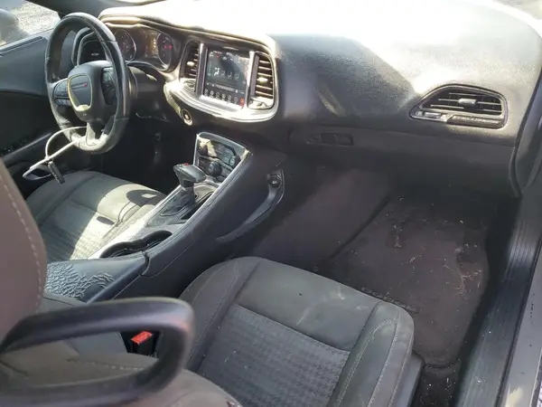2C3CDZAG4HH633212 2017 DODGE CHALLENGER - Image 8