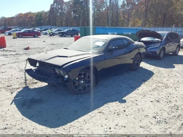 2C3CDZAG4HH633291 2017 DODGE CHALLENGER - Image 2
