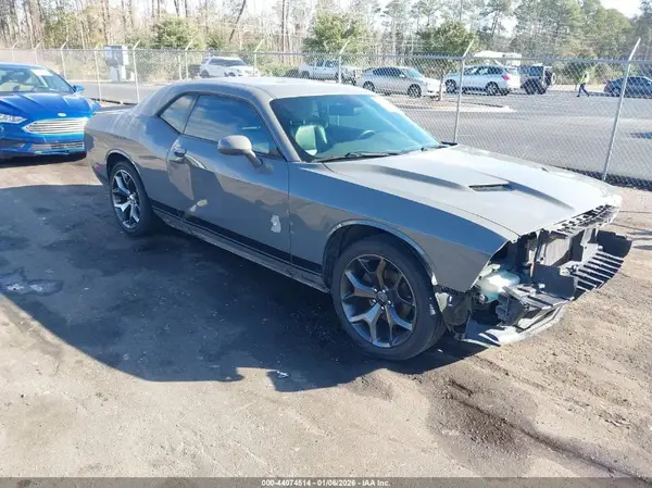 2C3CDZAG4HH641021 2017 DODGE CHALLENGER - Image 1