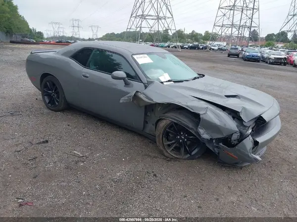 2C3CDZAG4HH651872 2017 DODGE CHALLENGER - Image 1