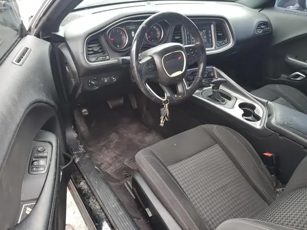 2C3CDZAG4HH658286 2017 DODGE CHALLENGER - Image 8